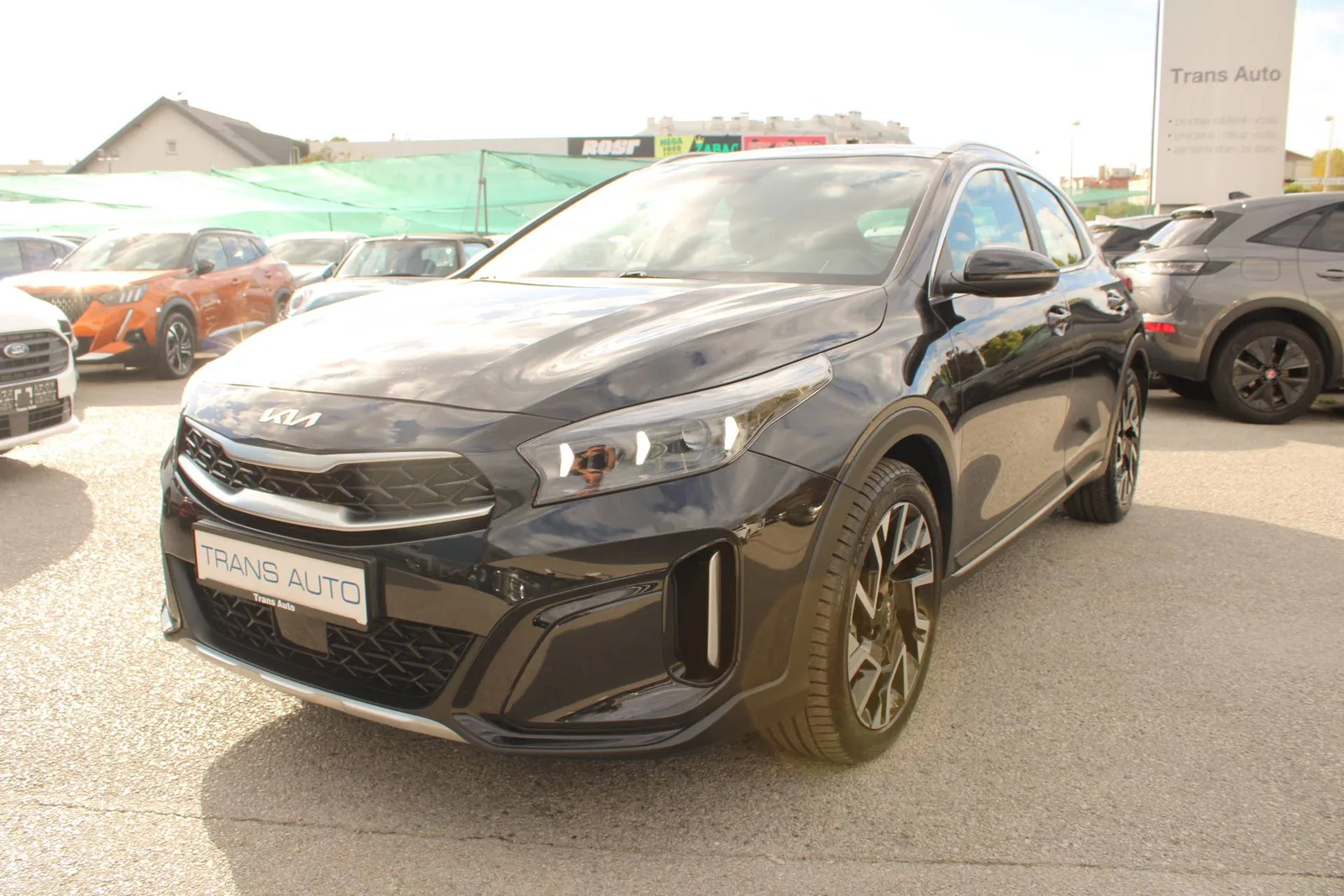 Kia Xcee'd 2023 – fotografija 1