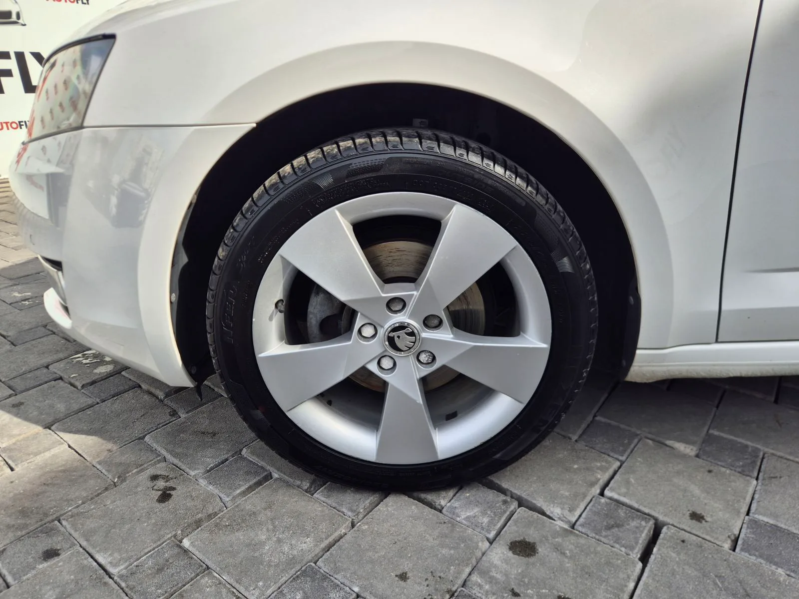 Škoda Octavia 2014 – fotografija 21