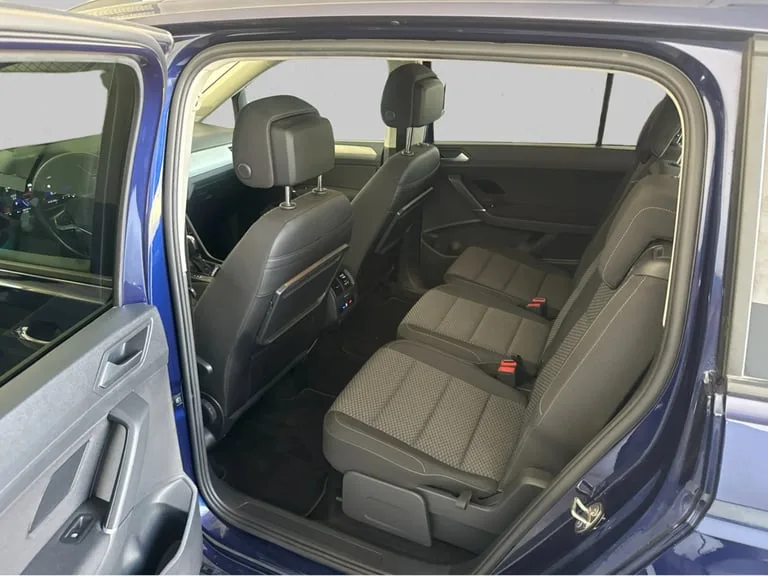 Volkswagen Touran 2024: fotografija 12