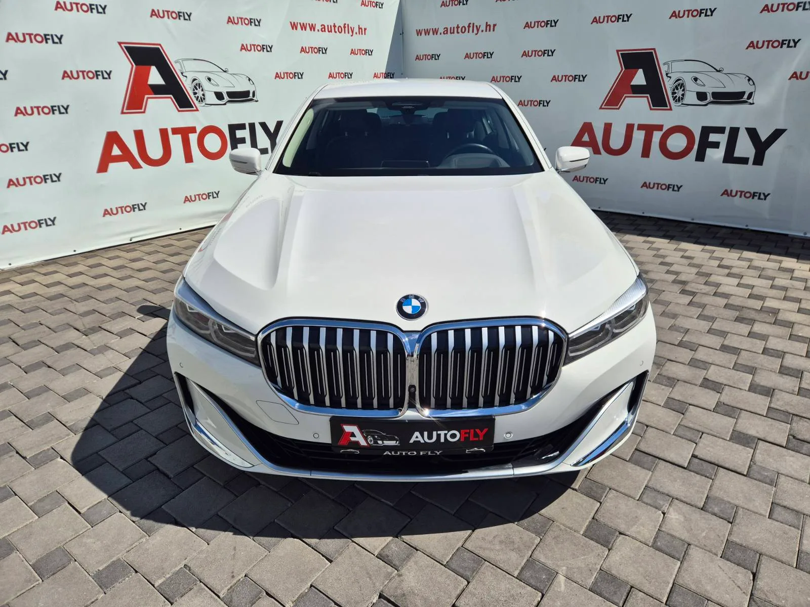 BMW Serija 7 2019 – fotografija 2