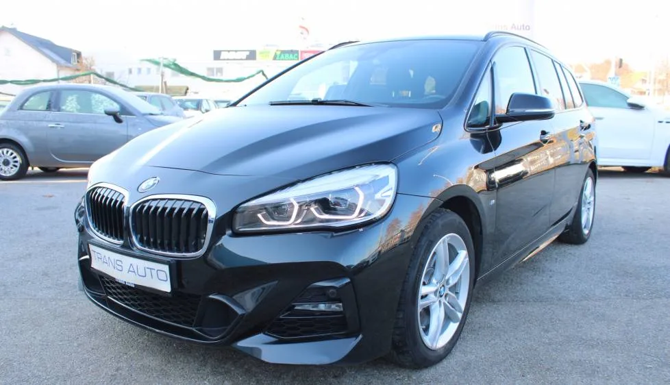 BMW Serija 2 2022: fotografija 1