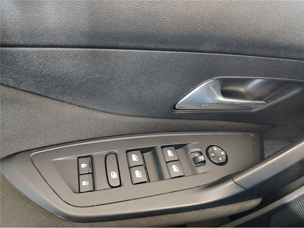 Peugeot 308sw 2022 – fotografija 19