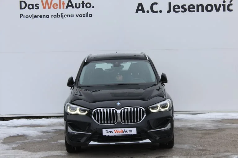 BMW X1 2020: fotografija 2
