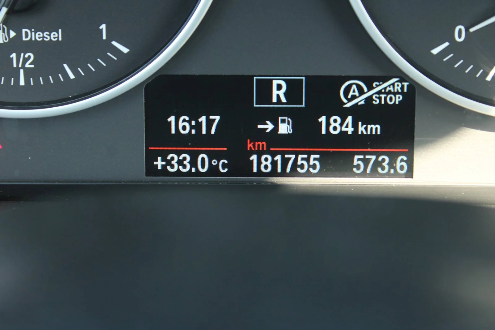BMW Serija 1 2015: fotografija 21