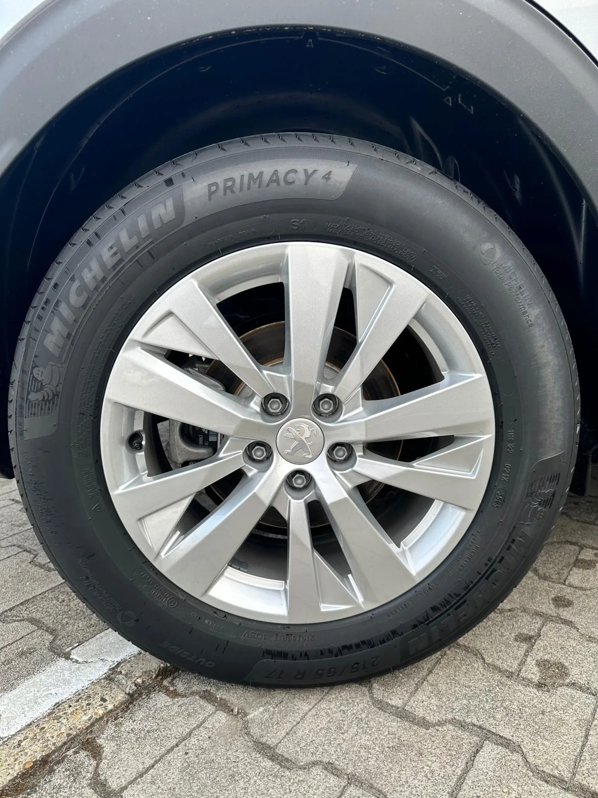 Peugeot 3008 2024: fotografija 16