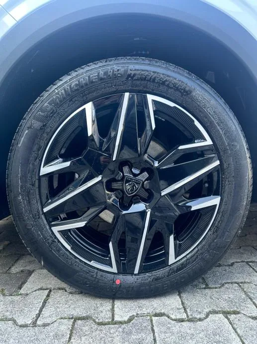 Peugeot 3008 2025: fotografija 15
