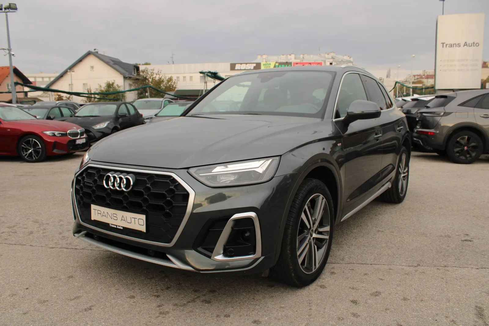 Audi Q5 2022 – fotografija 1