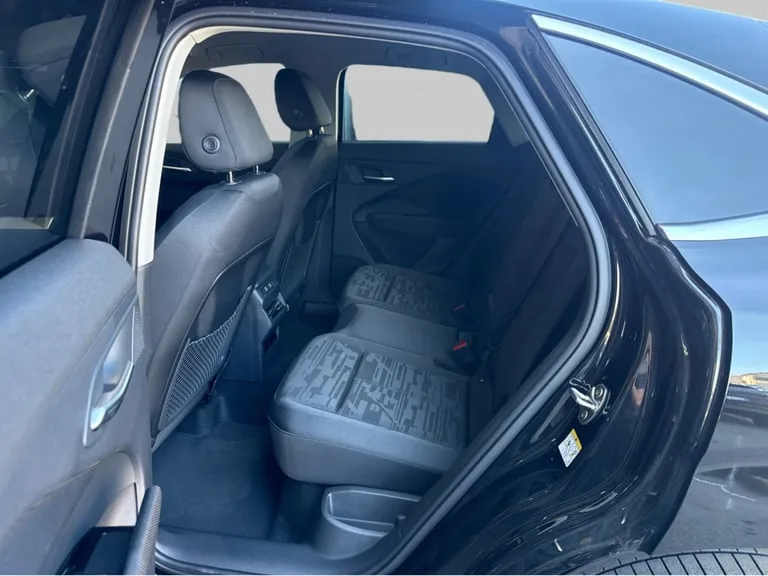 Audi Q3 2026: fotografija 12