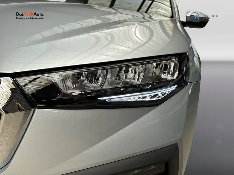 Škoda Scala 2026: fotografija 22